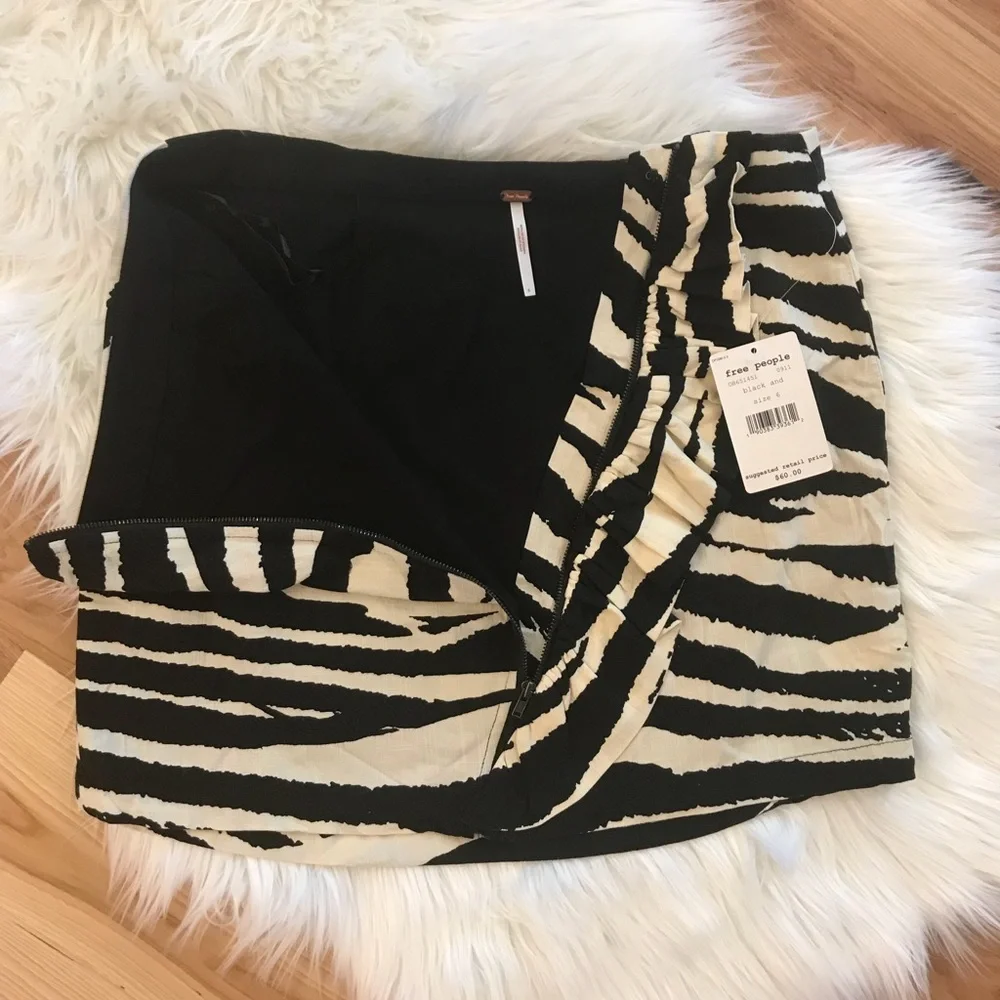 FREE PEOPLE Zebra Ruffle Babe Mini Skirt - Picture 5 of 11